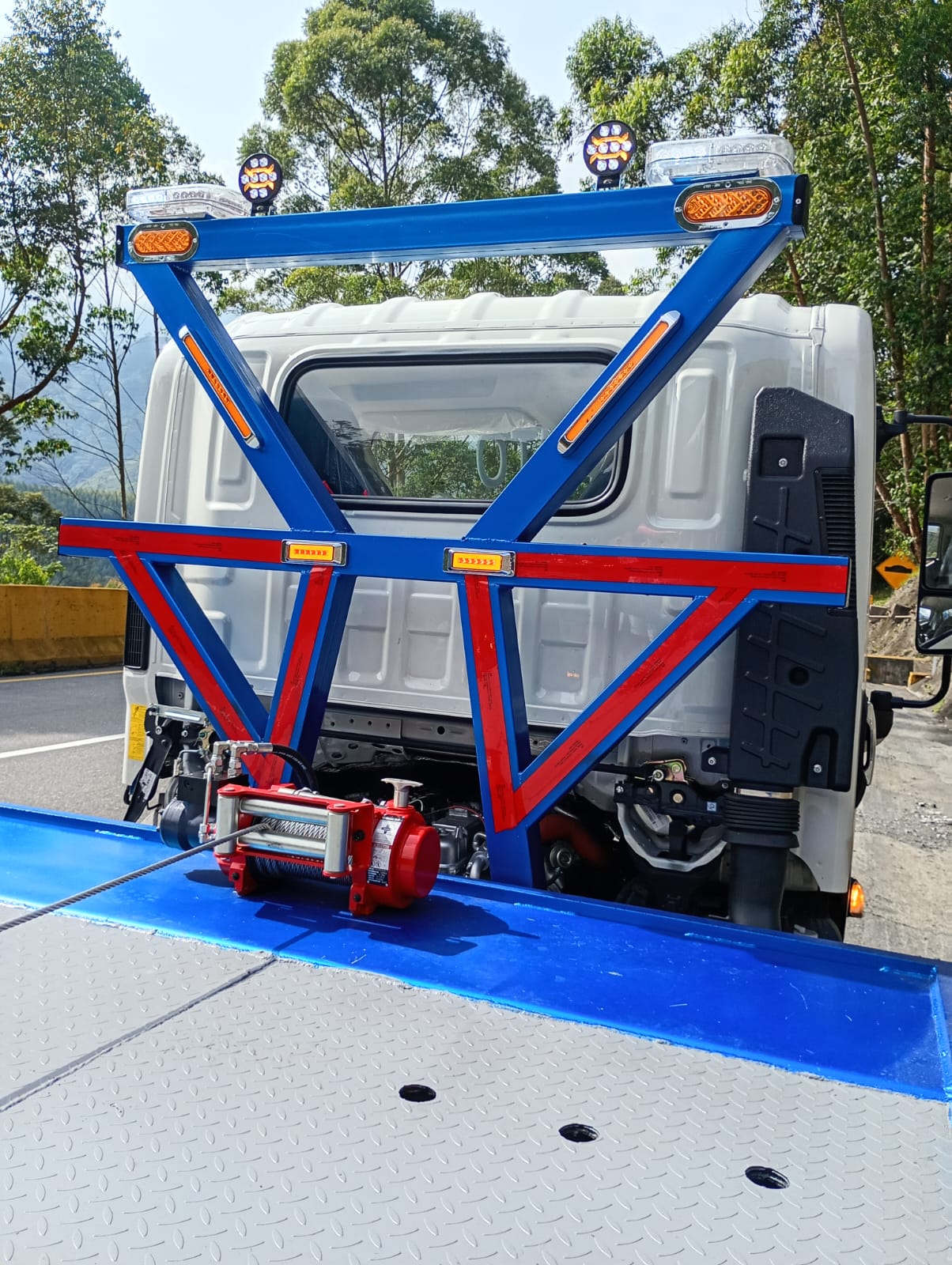 Servicio de grúa liviana